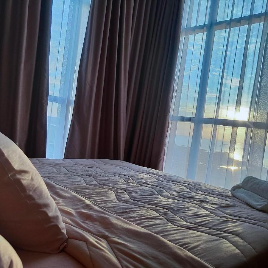Sleptopia At Formosa Residence New Best Cozy Place In Town Nagoya Extérieur photo